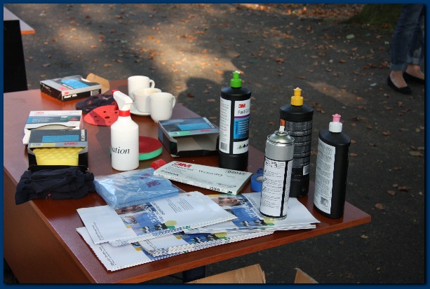 600x399 pixels (106K)